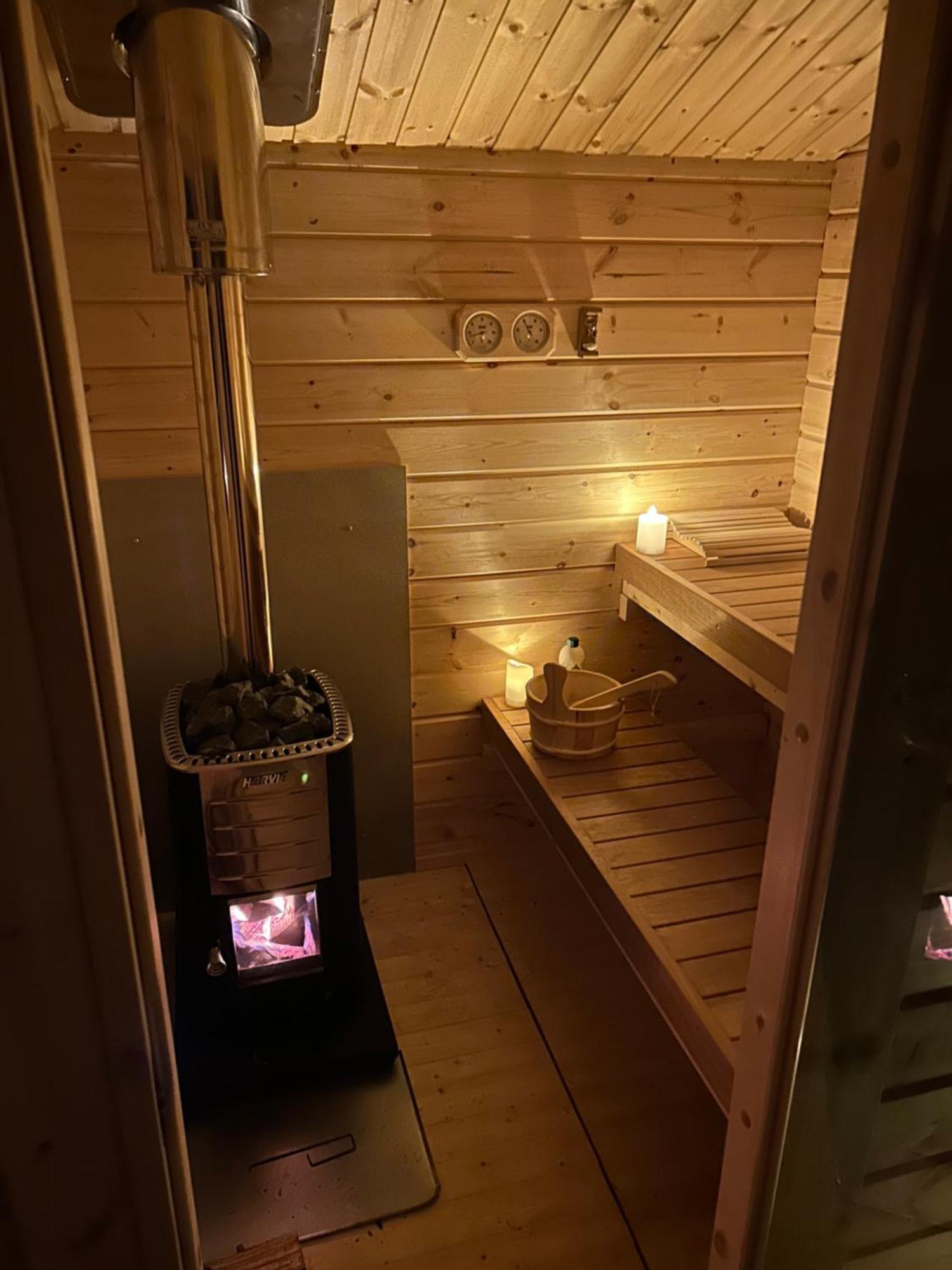 Charmig Villa Med Bastu Och Snabbt Wifi Långav エクステリア 写真
