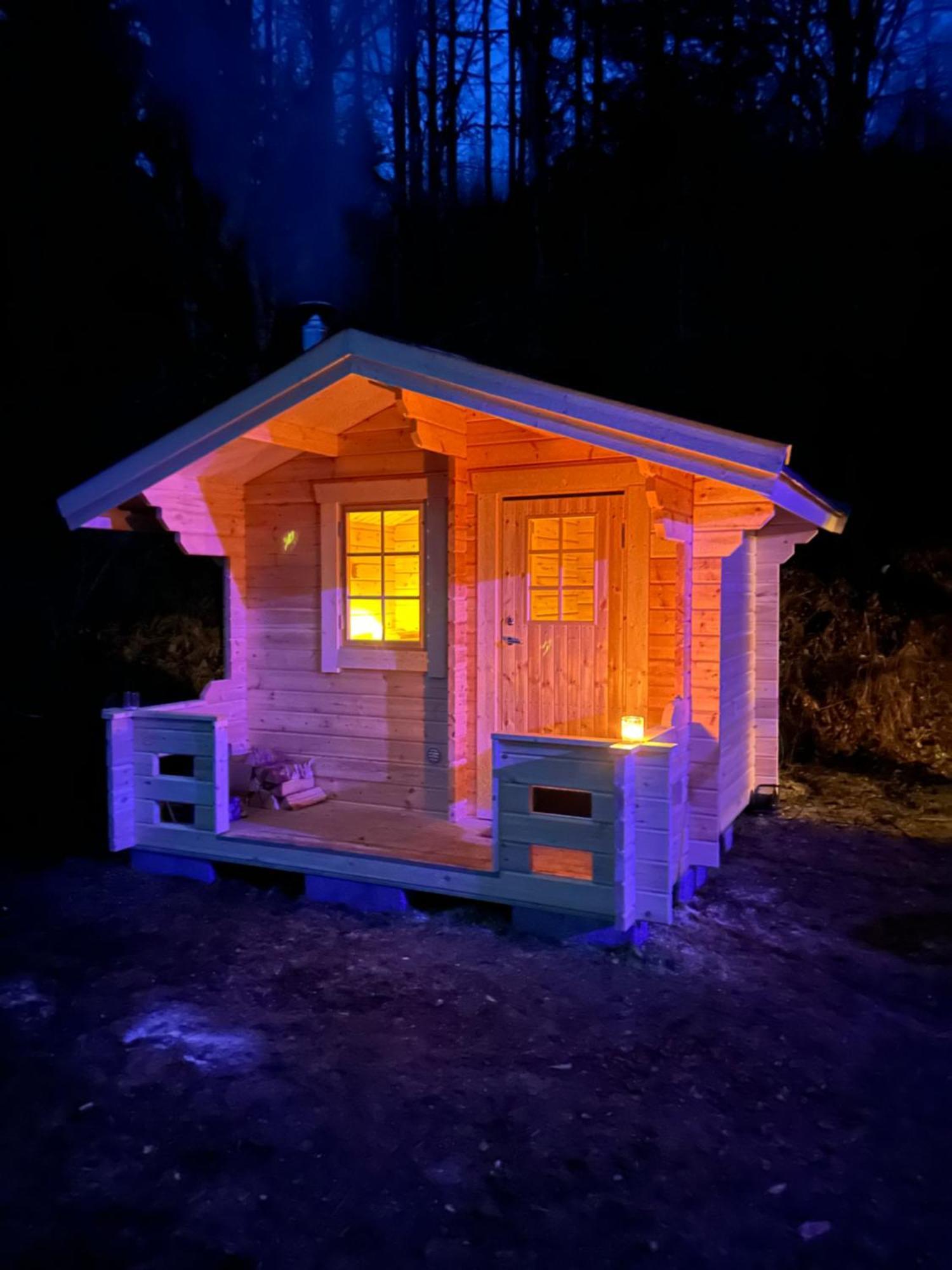 Charmig Villa Med Bastu Och Snabbt Wifi Långav エクステリア 写真